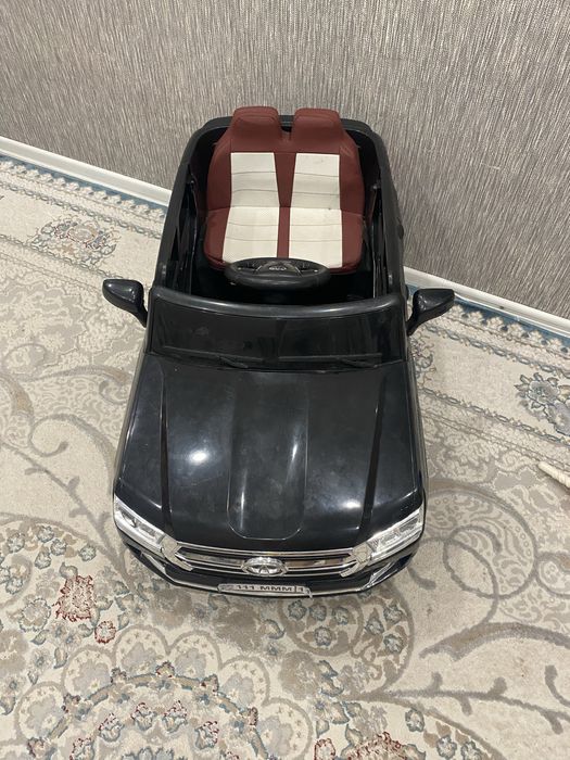 Электромобиль для детей машина