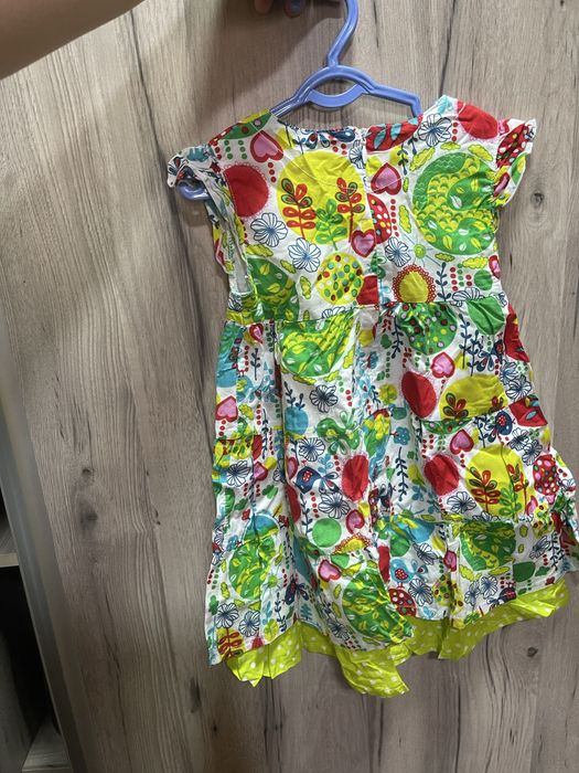 Платье             .