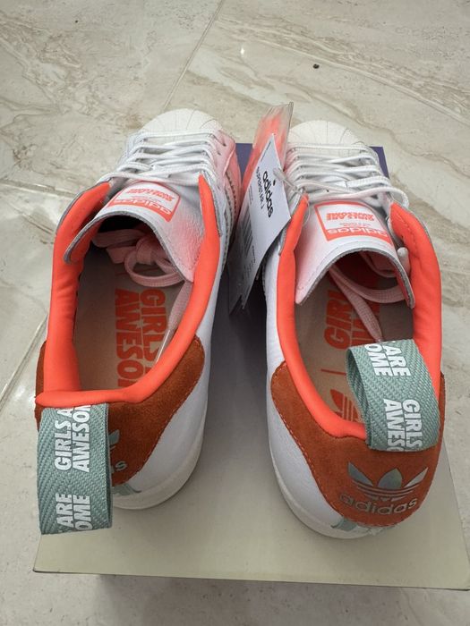 Adidas Superstar J Limited Edition