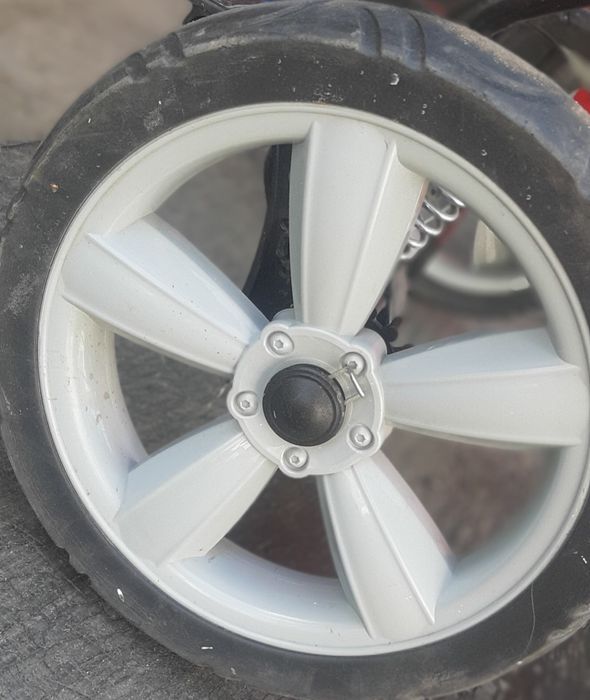 Продам коляску  Antonio! В отличном состоянии!