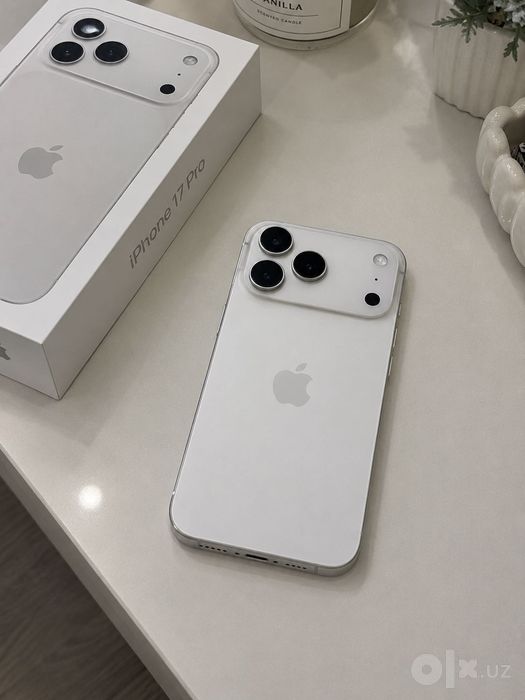 Продаю iPhone 17