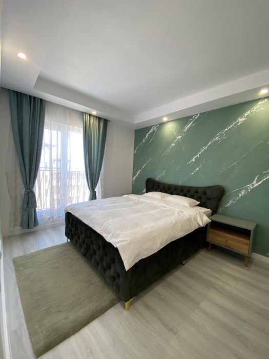 Cosmopolis / 2 camere / Mobilat utilat totul nou  cu vedere la piscina