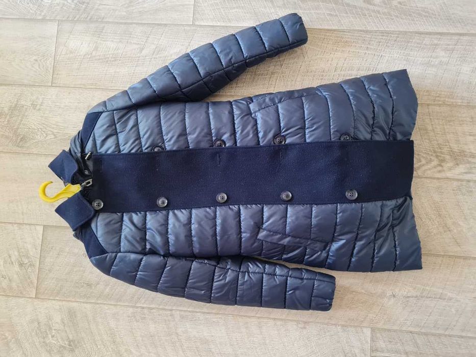 Куртка пуховик с капюшоном на девочку