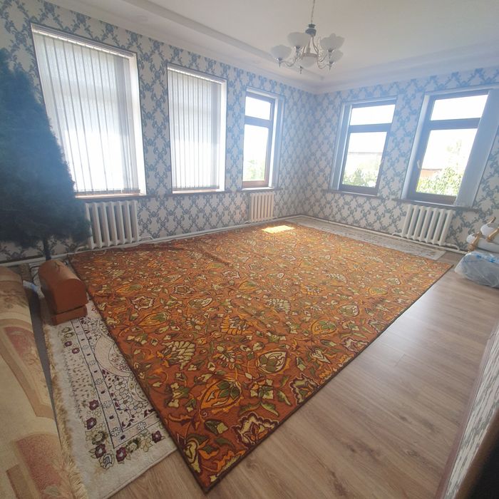 Продается палас 3 на 4 в отличном состоянии