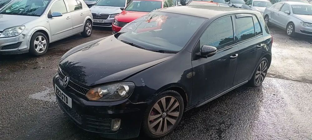 Dezmembrari / Dezmembrez VW Golf GTD 2.0 CBBB cutie viteze cutie viteze manuală KXZ cod culoare LC9X