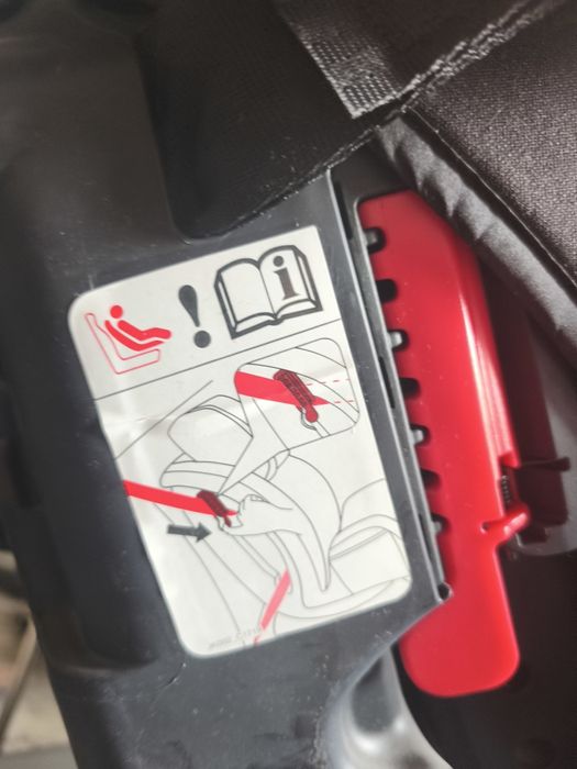 Продам автокресло Joie Stages Fx