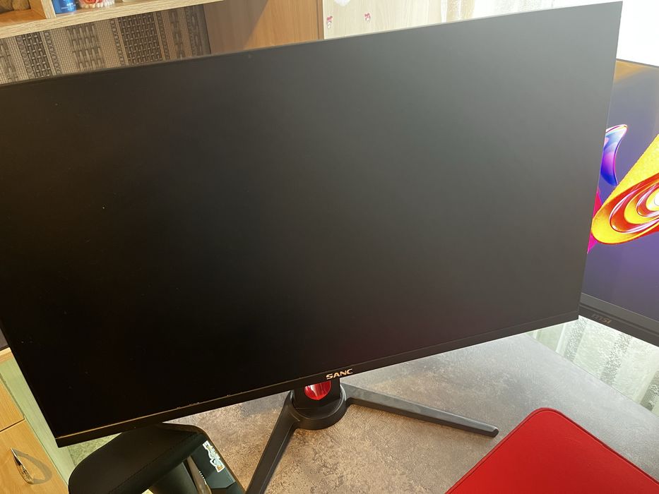 Продам манитор sanc 165 герц