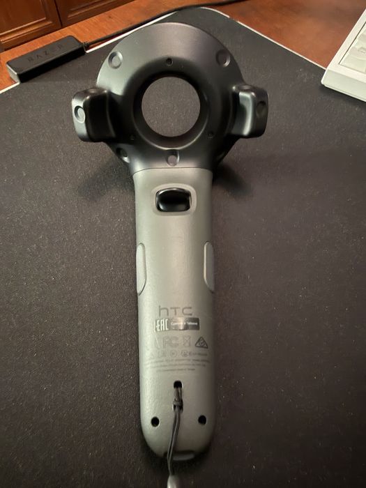 Контроллер HTC Vive