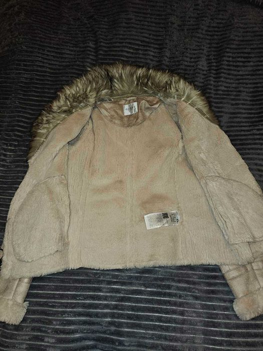 Guess оригинално яке XS