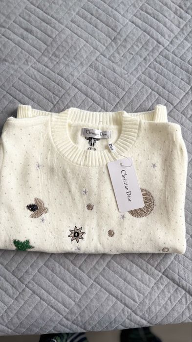 Продается кофта трикотажная