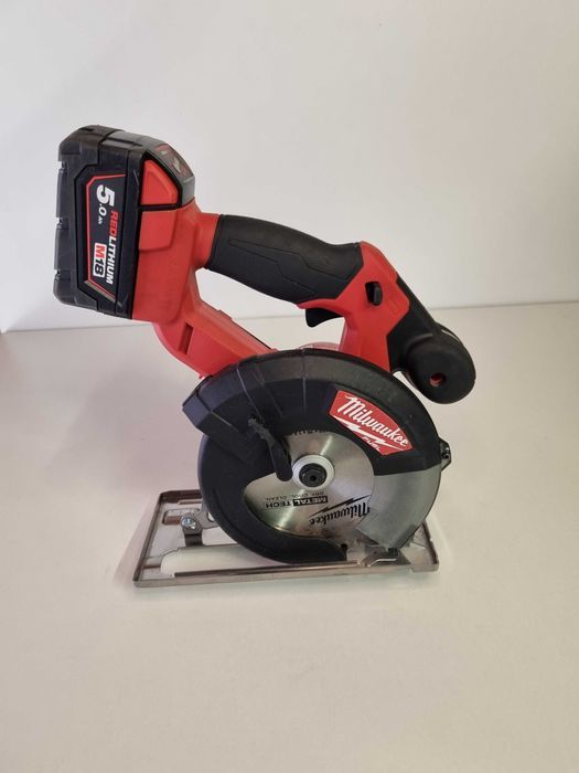Milwaukee m18 FMCS Fierastrau pentru debitat metal M18 FUEL Circular