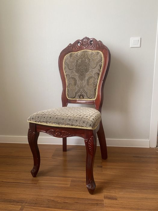 Продам деревянные стулья 3000 тг