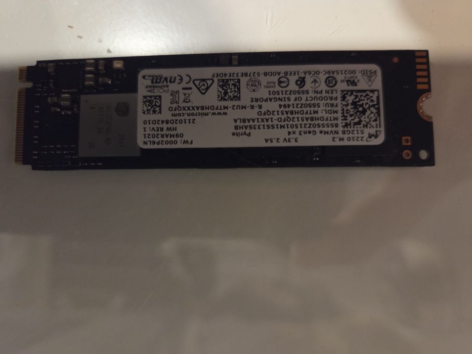 SSD Micron 2210 M.2 NVMe de 512 GB