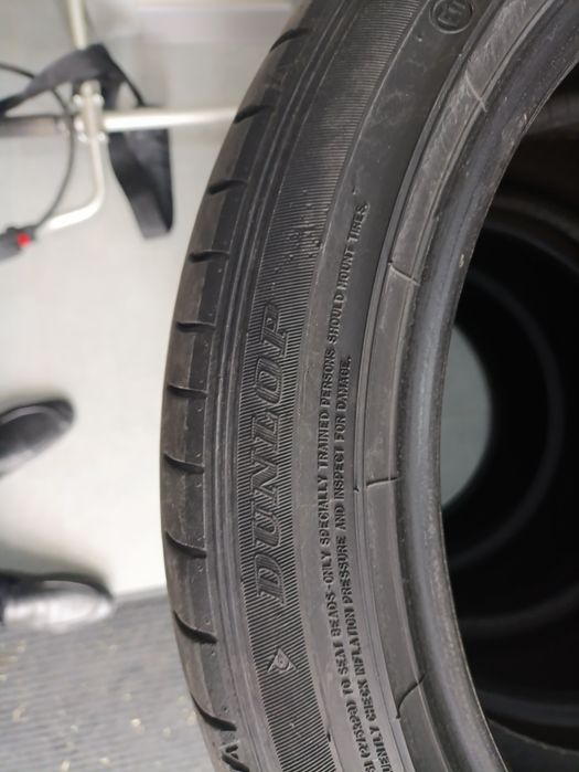 Летняя резина ,Dunlop на 17
