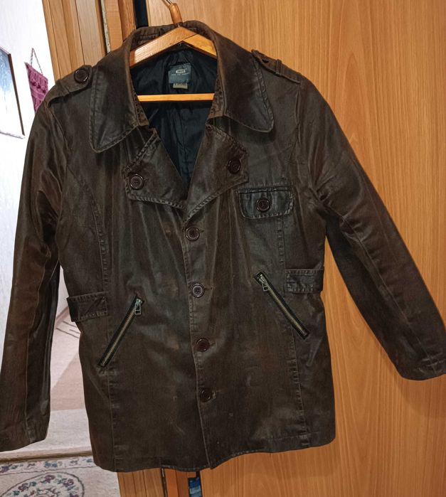 Мужская коричневая куртка (натуральная кожа), размер 48.