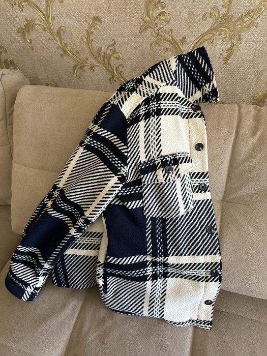 Куртка ZARA на осень
