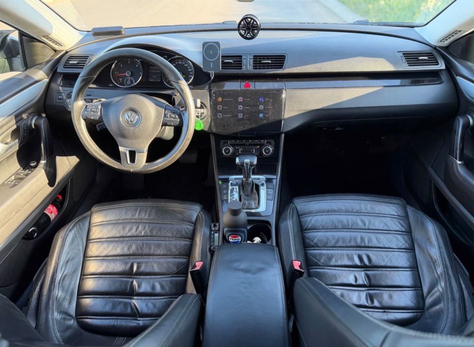 VOLKSWAGEN Passat CC 2009 — imagine 4