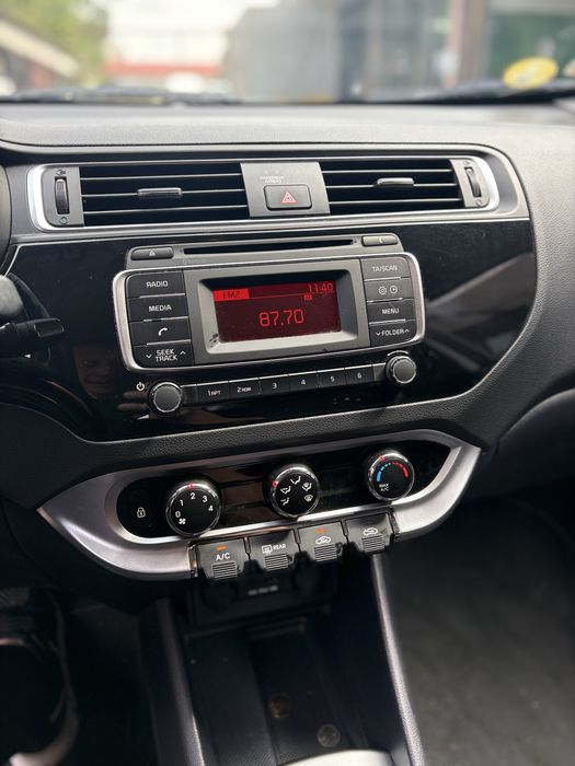 KIA Rio 2016 — imagine 5