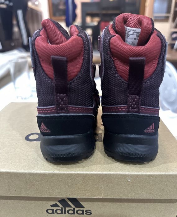 Детски боти Adidas