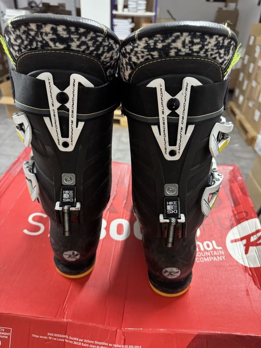 Clapari Rossignol 43-44, marime 28,5 cm