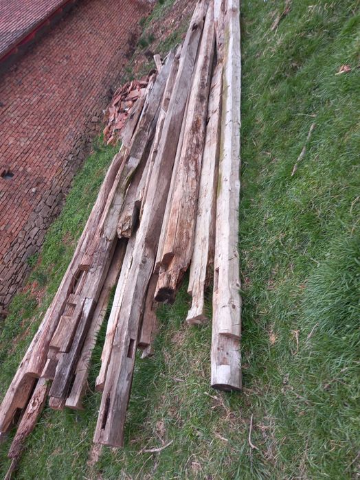 Grinzi de stejar vechi