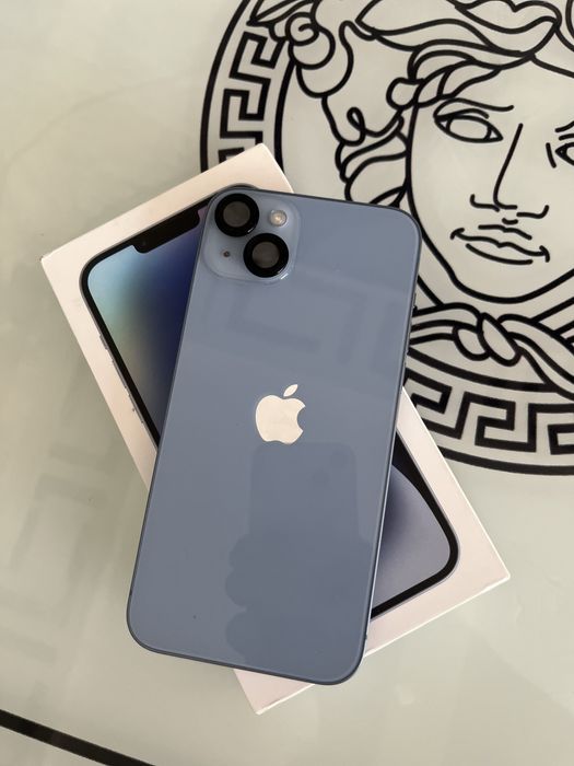 Vând iPhone 14 Plus varianta eSIM