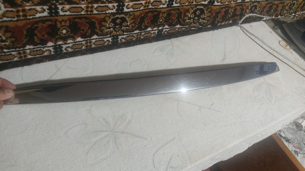 Лосетти никель на капот