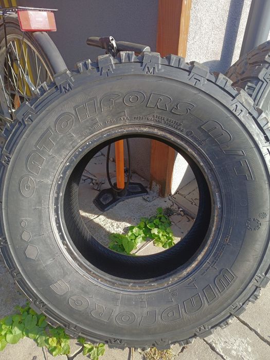 Cauciucuri 31 x 10.5 R 15, LT