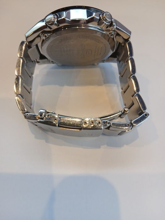 Casio Ediface EQS 500