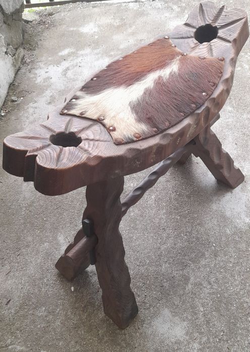 Стари предмети - украшение за механа.