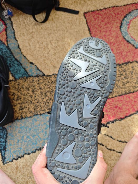 Vând Puma lamelo black