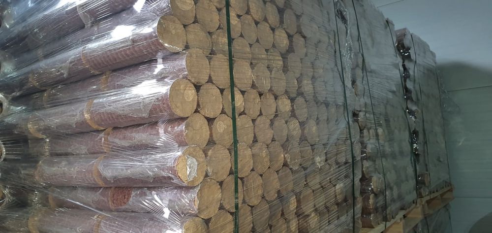 Vindem brichete de foc