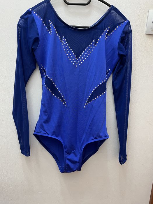 Рокля за спортни танци