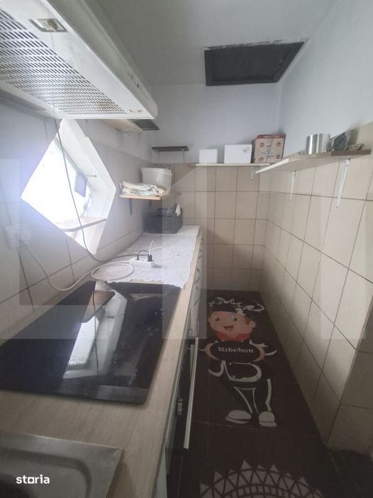 Casa 4 camere, 100 mp, teren 1200 mp, zona Roma