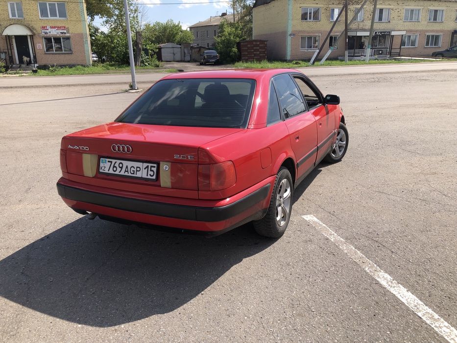 Продам Ауди 100 с4