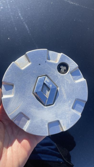 Колпак на диск Рено