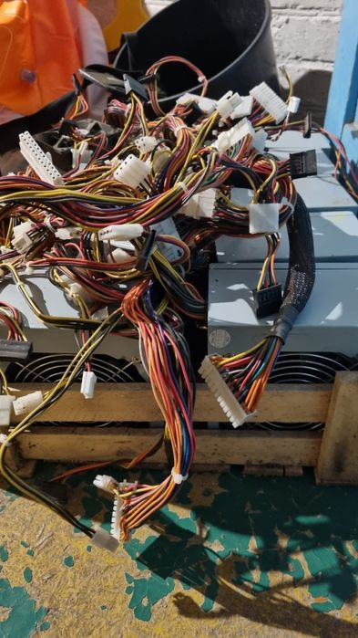 Продам комплектующие на компьютер