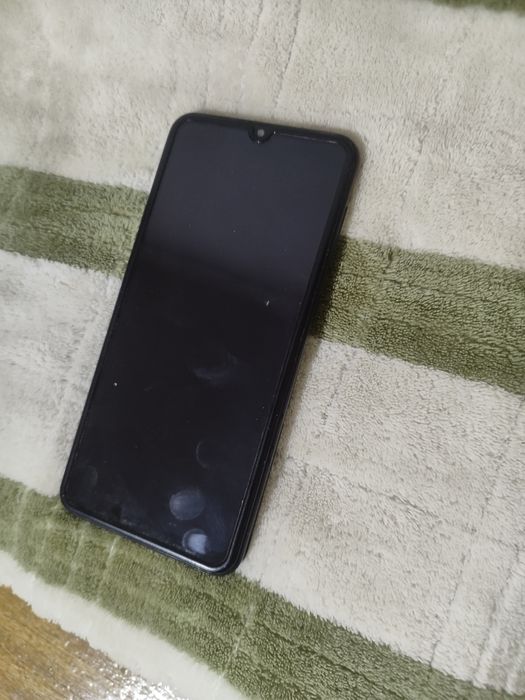 Samsung galaxy A20 sotiladi