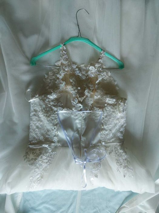 Супер удобна булчинска рокля