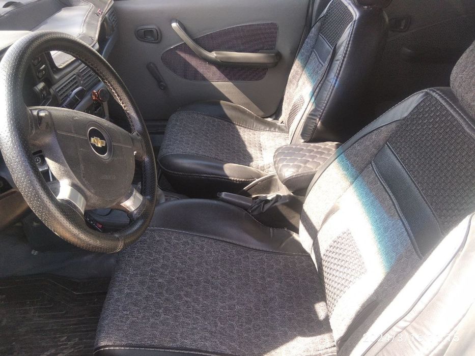 Продаю нексию 1 срочно