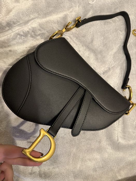 Dior Saddle черна