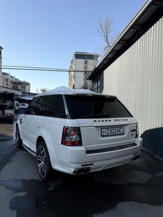 Range Rover 2010 kraska petno bor