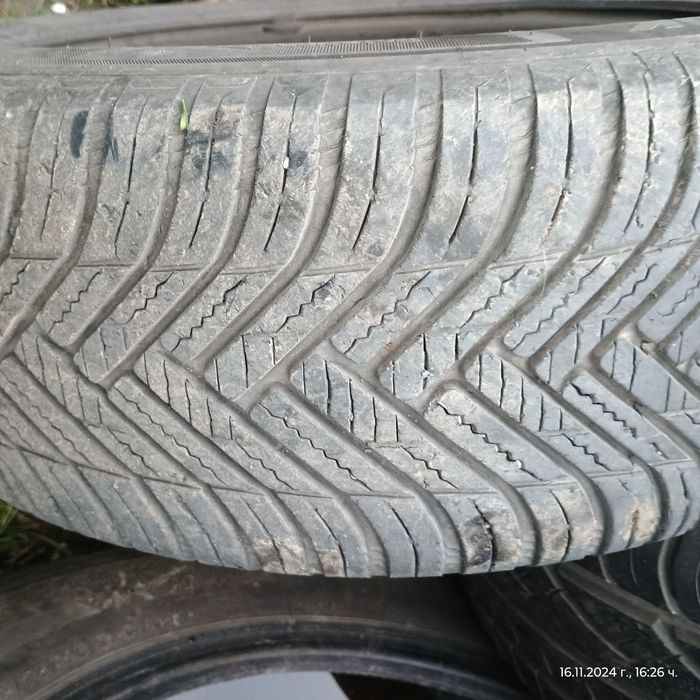 Всесезонни гуми с джанти 16-ки