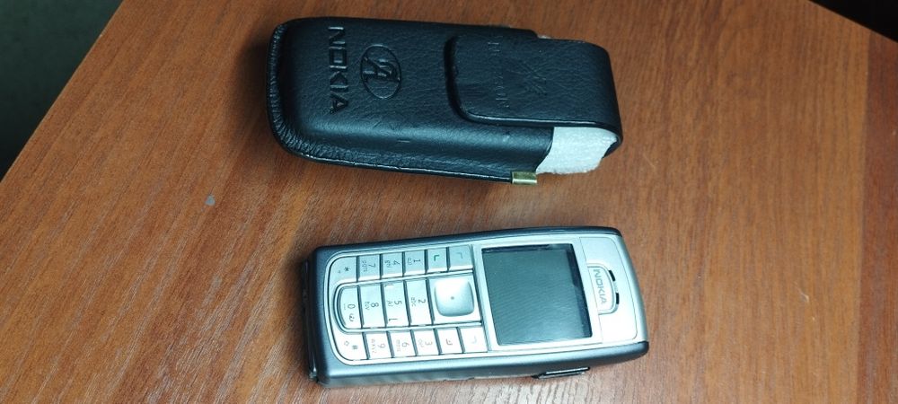 Продаются телефоны nokia и samsung gusto 2