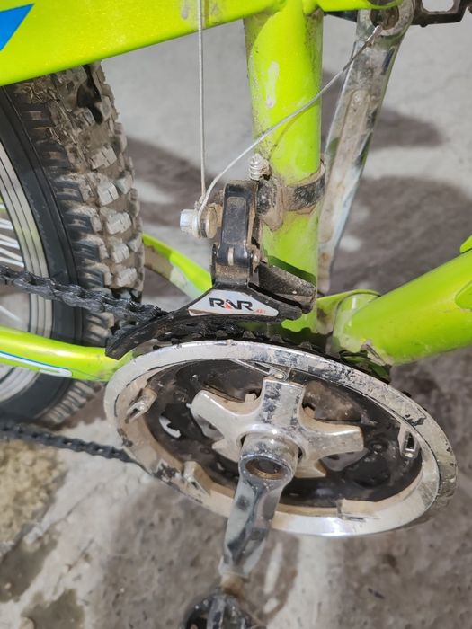 Велосипед горный 2 амортизатора по центру1 и на руле компания OLYMPIA