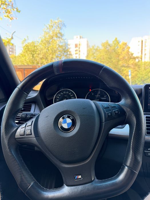Продавам волан от бмв