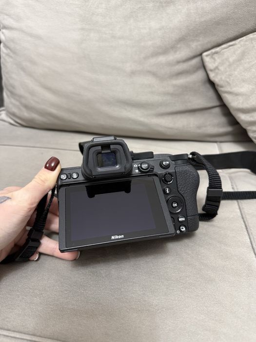 Nikon z5 + adapter lens