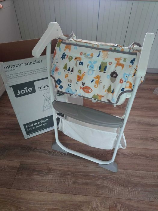 Scaun de masa pentru bebelusi Joie Mimzy Snacker Alphabet