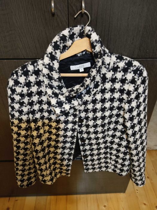 Продавам яке и сака zara