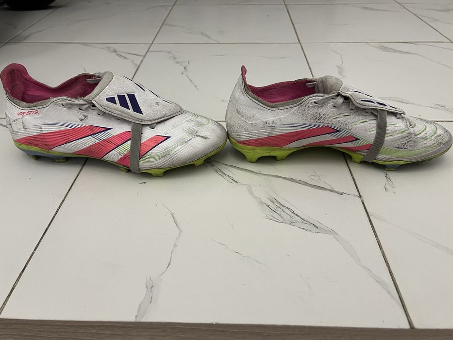 Бутсы adidas predator